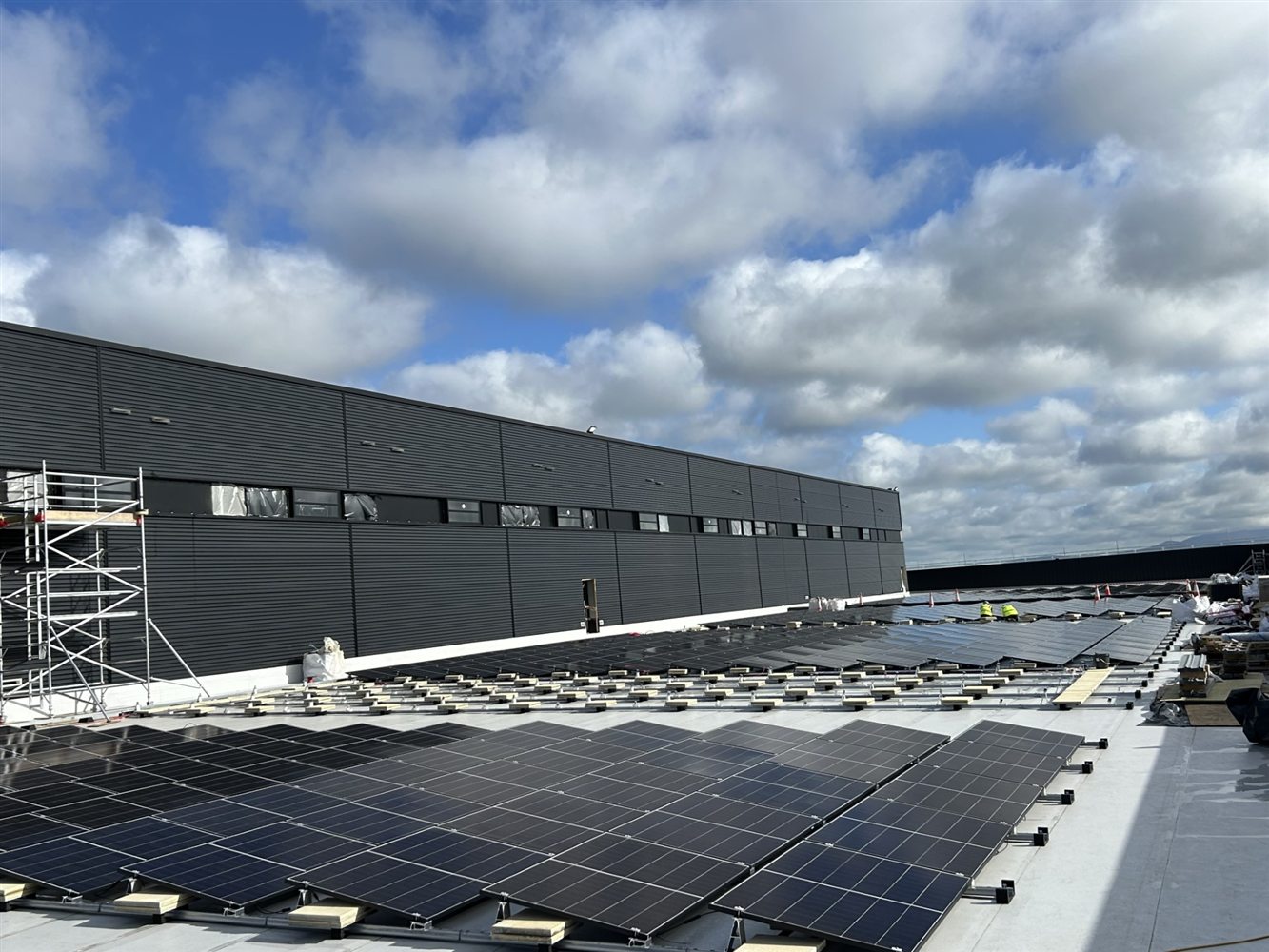 Infinite Energy solar project image for Abbott Kilkenny 254kWp Rooftop Solar Installation